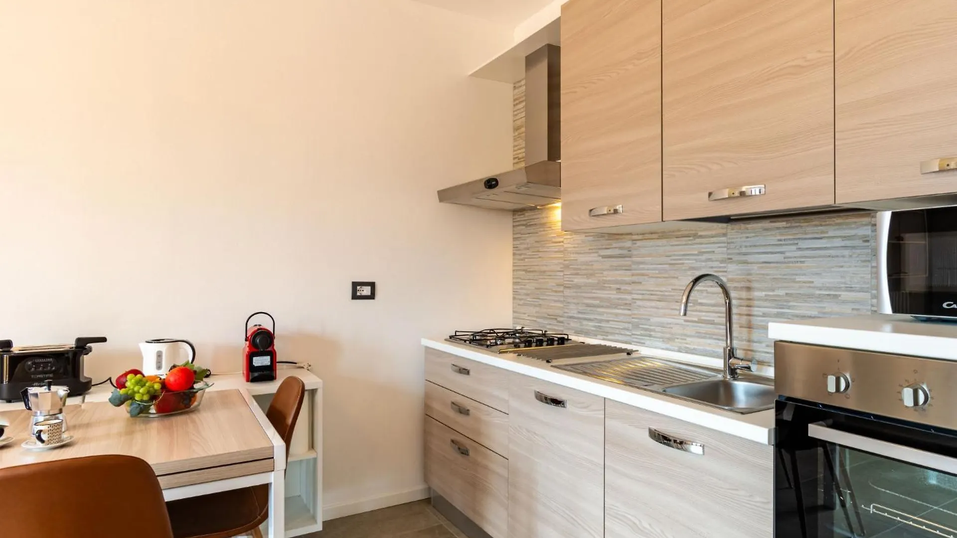 Apartment Re16 Regina By Interhome Граведона Италия